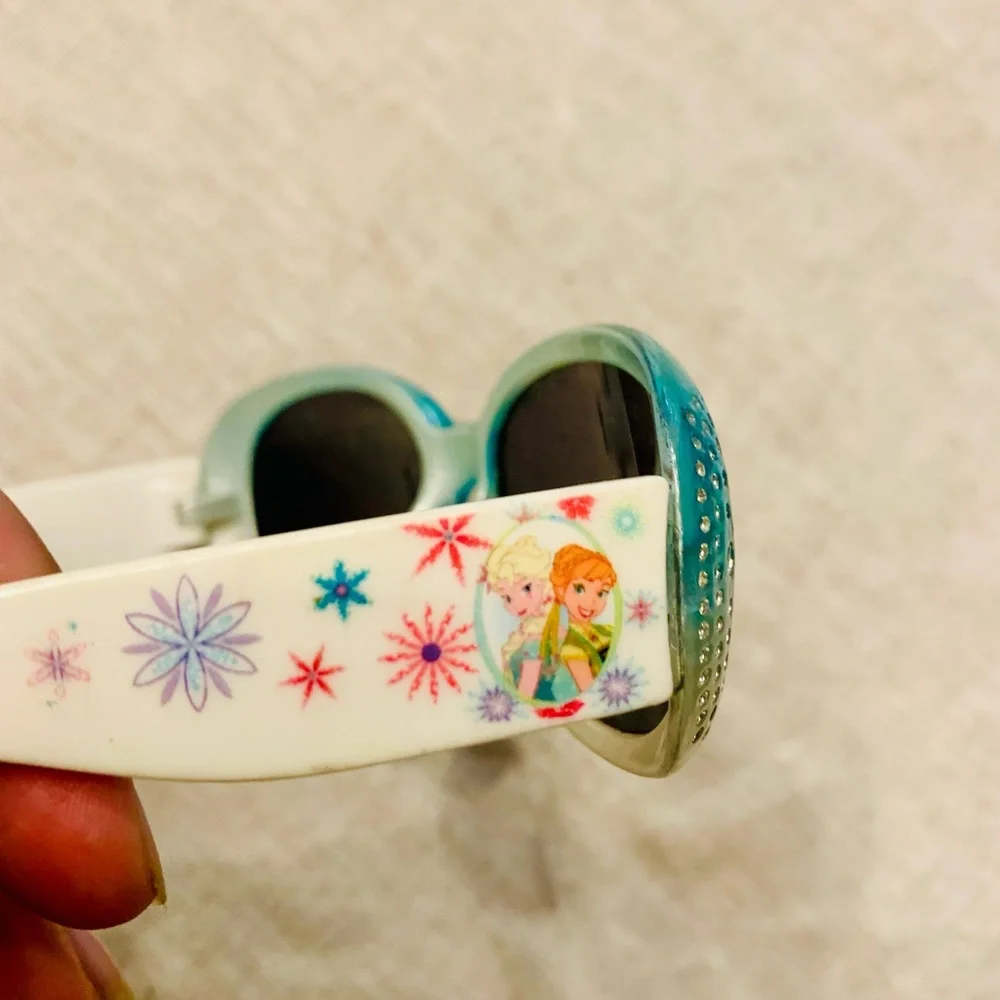 Disney Princess Frozen themed Elsa Anna Sunglasses girls